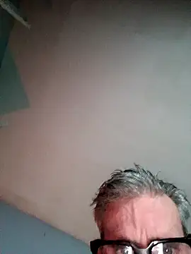 Snapshot of Billgreen69 chatting on 18, 11, 2025 Billgreen69 online show from 18, 11, 2025