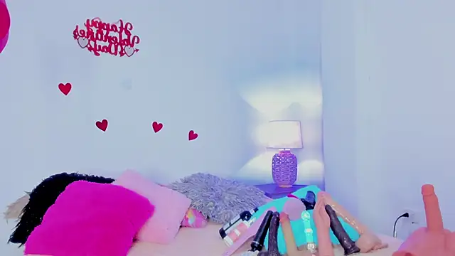 naomy 68 online show from 3, 3, 2026