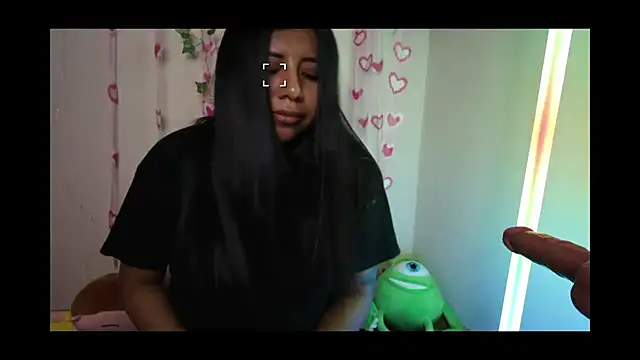 Snapshot of Karla_Stein2025 chatting on 17, 10, 2025 Karla Stein2025 online show from 17, 10, 2025