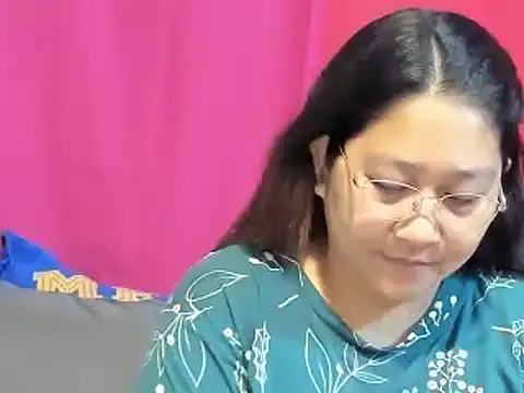 hotchubby88 online show from 22, 2, 2025