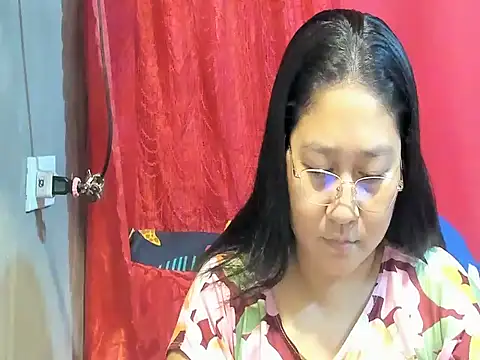 hotchubby88 online show from 24, 4, 2026