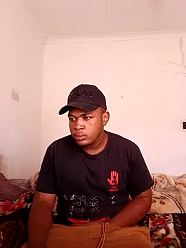 bosszonke123 online show from 18, 4, 2026