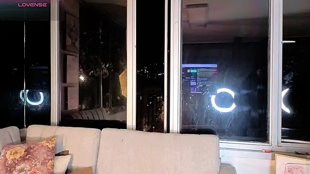 Ivanna West online show from 10, 2, 2026