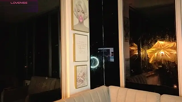 Ivanna West online show from 1, 4, 2026