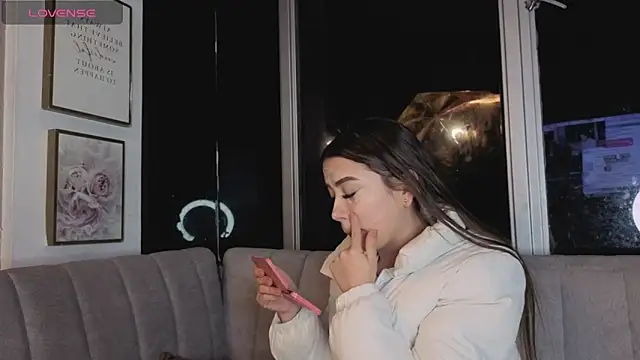 Ivanna West online show from 24, 4, 2026