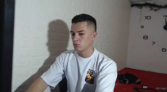 Snapshot of CamiloBeltran_ chatting on 21, 3, 2025 CamiloBeltran online show from 21, 3, 2025