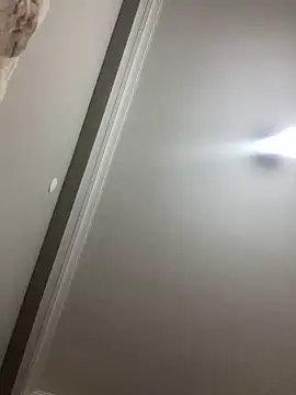 yasemintas online show from 10, 4, 2026