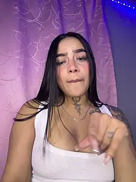 Emily sharlot online show from 22, 7, 2026