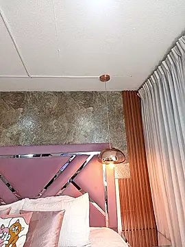 EmmaSulivan online show from 7, 1, 2026