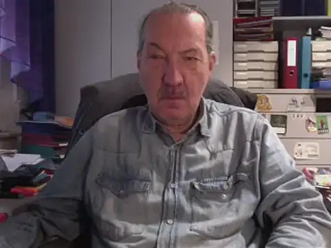 HMStraps01 online show from 6, 1, 2025