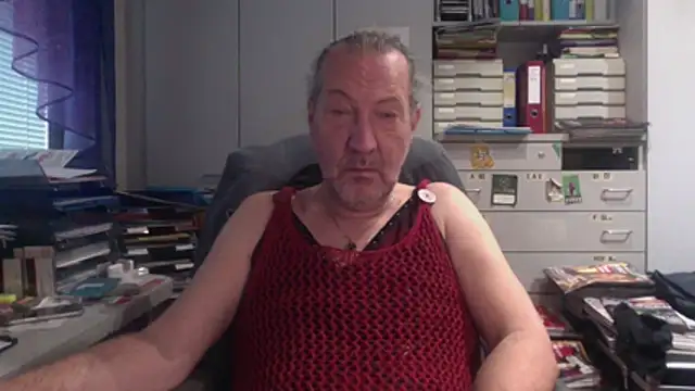 HMStraps01 online show from 5, 12, 2025