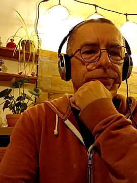 Snapshot of Xavspank2 chatting on 15, 3, 2026 Xavspank2 online show from 15, 3, 2026