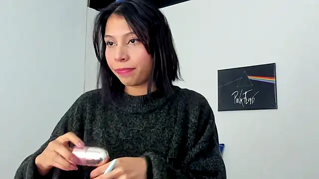 Snapshot of sweet_Amy0 chatting on 4, 11, 2025 sweet Amy0 online show from 4, 11, 2025