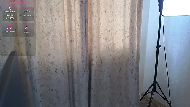 Sandra Snowflake online show from 11, 1, 2026