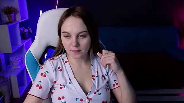 Dyna bae online show from 28, 2, 2025