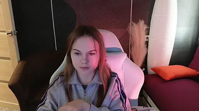 Dyna bae online show from 10, 9, 2025