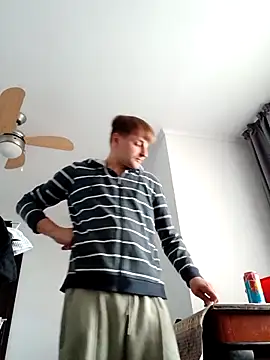 Eusuntnoulgigolo online show from 26, 4, 2026