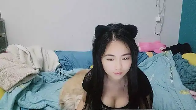 Lucy-xixi online show from 14, 3, 2025