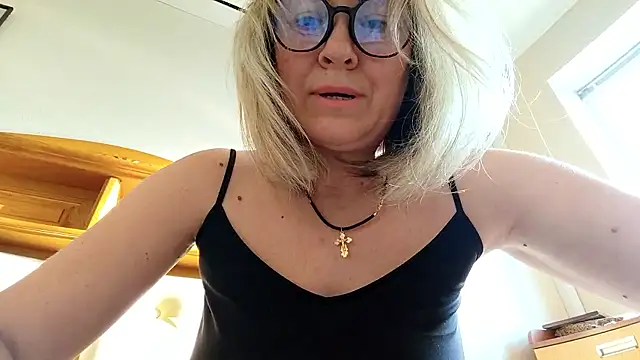 Mary888x online show from 12, 1, 2026