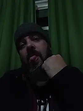 Snapshot of serpensy chatting on 27, 11, 2025 serpensy online show from 27, 11, 2025