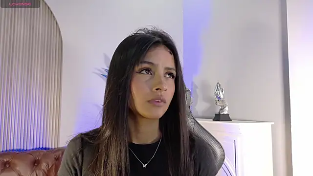 Snapshot of katia_foxxx_ chatting on 6, 7, 2026 katia foxxx online show from 6, 7, 2026