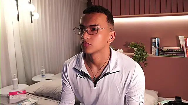 Rafa2004Cruz online show from 24, 3, 2026