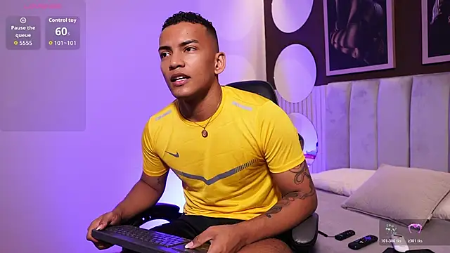 Rafa2004Cruz online show from 30, 4, 2026