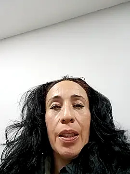 Coeur de luxure online show from 17, 2, 2025