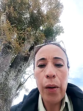 Coeur de luxure online show from 6, 10, 2025