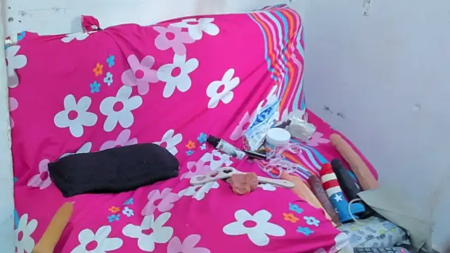 Snapshot of afroditacute15 chatting on 31, 1, 2026 afroditacute15 online show from 31, 1, 2026