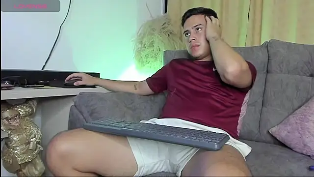 Snapshot of mattiwsmorris_ chatting on 11, 3, 2025 mattiwsmorris online show from 11, 3, 2025