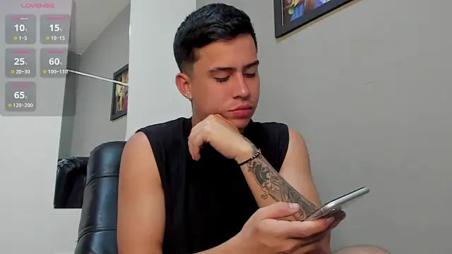 Snapshot of mattiwsmorris_ chatting on 10, 3, 2026 mattiwsmorris online show from 10, 3, 2026