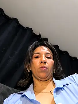 Mrsvictoriaaa online show from 4, 3, 2025