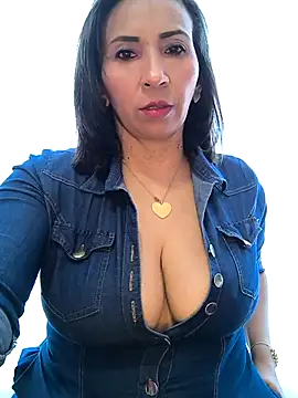 Mrsvictoriaaa online show from 1, 10, 2025