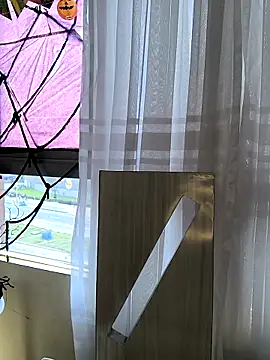 Mrsvictoriaaa online show from 1, 11, 2025