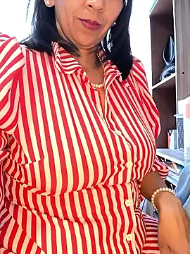 Mrsvictoriaaa online show from 7, 3, 2026