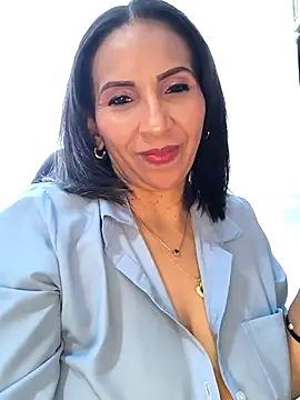 Mrsvictoriaaa online show from 13, 3, 2026