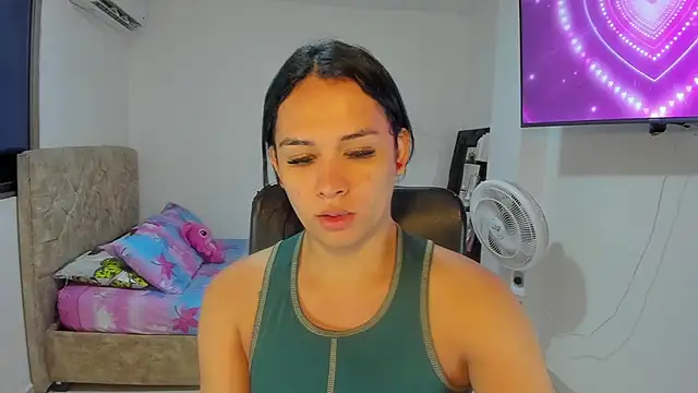Ladyy Sweet22 online show from 20, 6, 2026