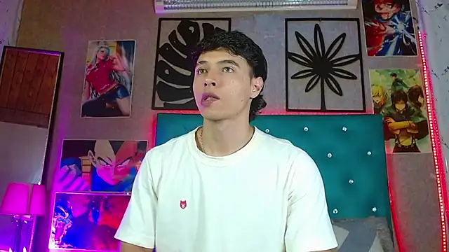 LiamAndrewzz online show from 26, 4, 2026