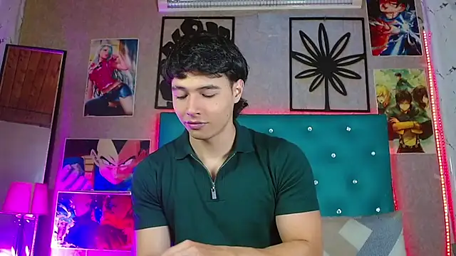 LiamAndrewzz online show from 27, 4, 2026