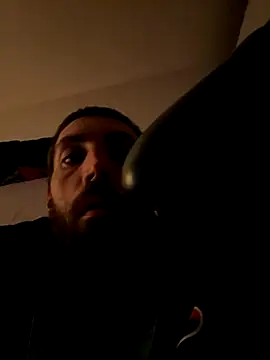 QueenM3 online show from 9, 10, 2025