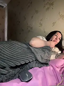 Naughtbaby 2025 online show from 3, 2, 2026