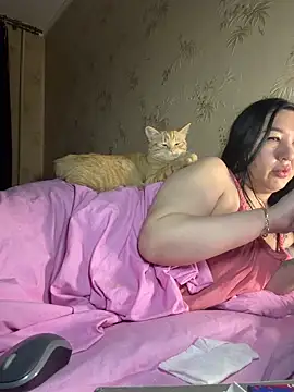 Naughtbaby 2025 online show from 19, 4, 2026