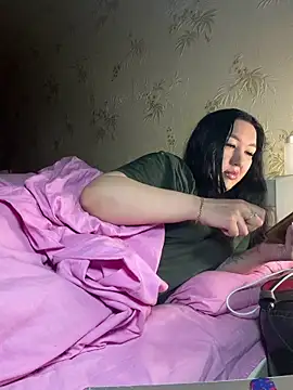 Naughtbaby 2025 online show from 23, 4, 2026