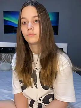 Snapshot of Siena_Amaris chatting on 22, 2, 2025 Siena Amaris online show from 22, 2, 2025