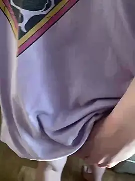 Snapshot of AlishaPrettyBlade chatting on 17, 2, 2025 AlishaPrettyBlade online show from 17, 2, 2025