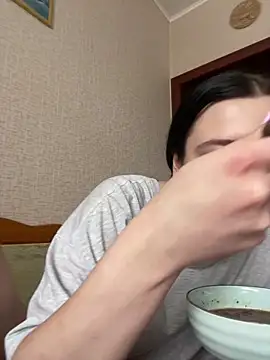 Snapshot of AlishaPrettyBlade chatting on 24, 2, 2025 AlishaPrettyBlade online show from 24, 2, 2025