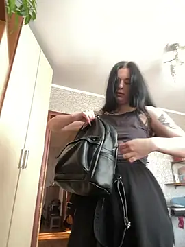 Snapshot of AlishaPrettyBlade chatting on 1, 3, 2025 AlishaPrettyBlade online show from 1, 3, 2025