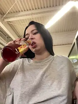 Snapshot of AlishaPrettyBlade chatting on 14, 3, 2025 AlishaPrettyBlade online show from 14, 3, 2025