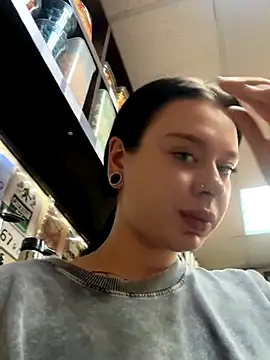 Snapshot of AlishaPrettyBlade chatting on 11, 9, 2025 AlishaPrettyBlade online show from 11, 9, 2025